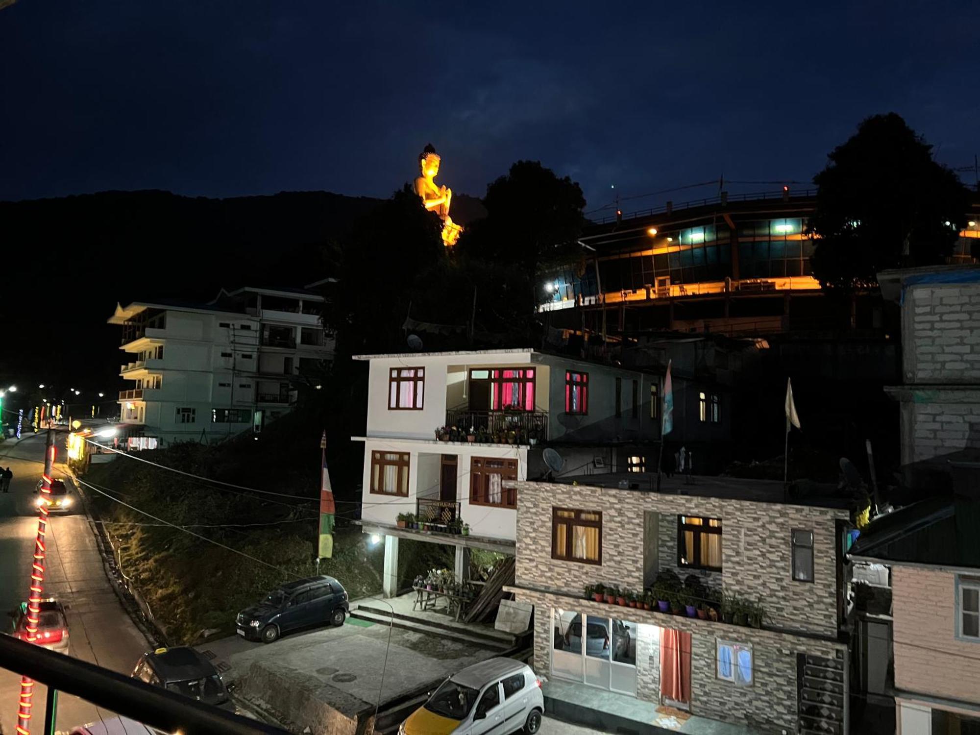 Hangkhim Homestay Ravangla Exterior foto